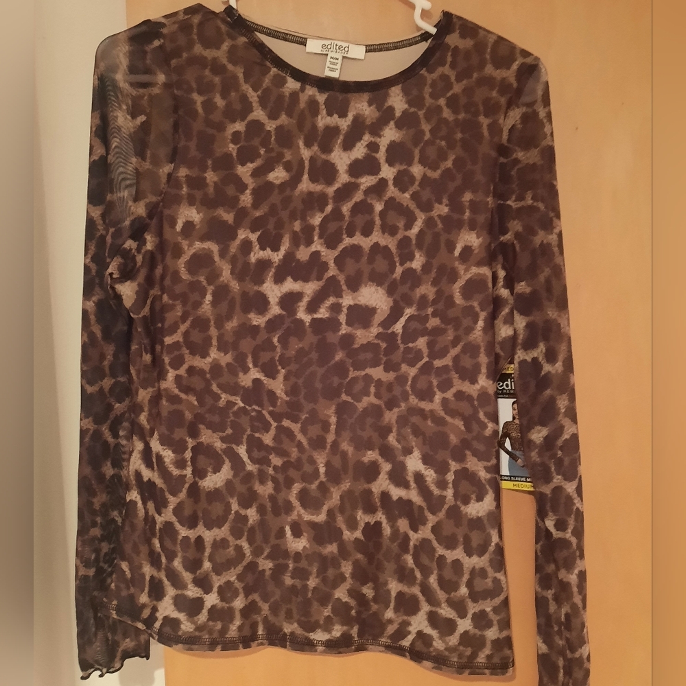 Womens leopard top